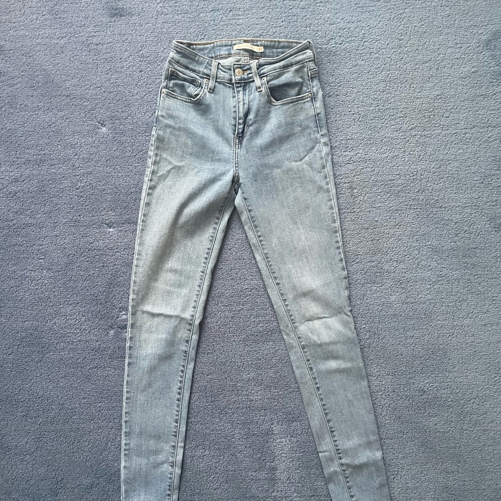 Levi's Women's High Rise Light Blue Jeans